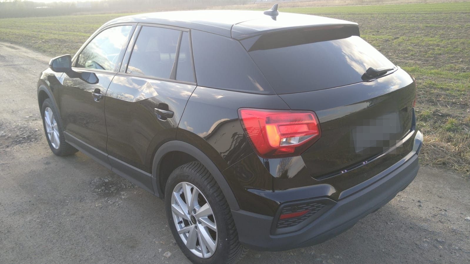 Audi Q2 35 1.5 TFSI STronic Navi Rückfahrkamera foto 6