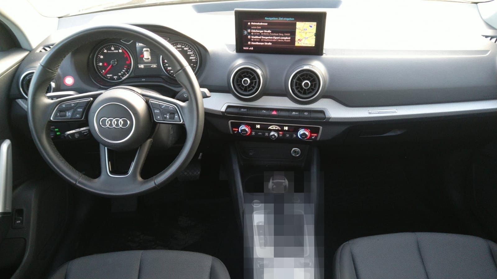 Audi Q2 35 1.5 TFSI STronic Navi Rückfahrkamera foto 8