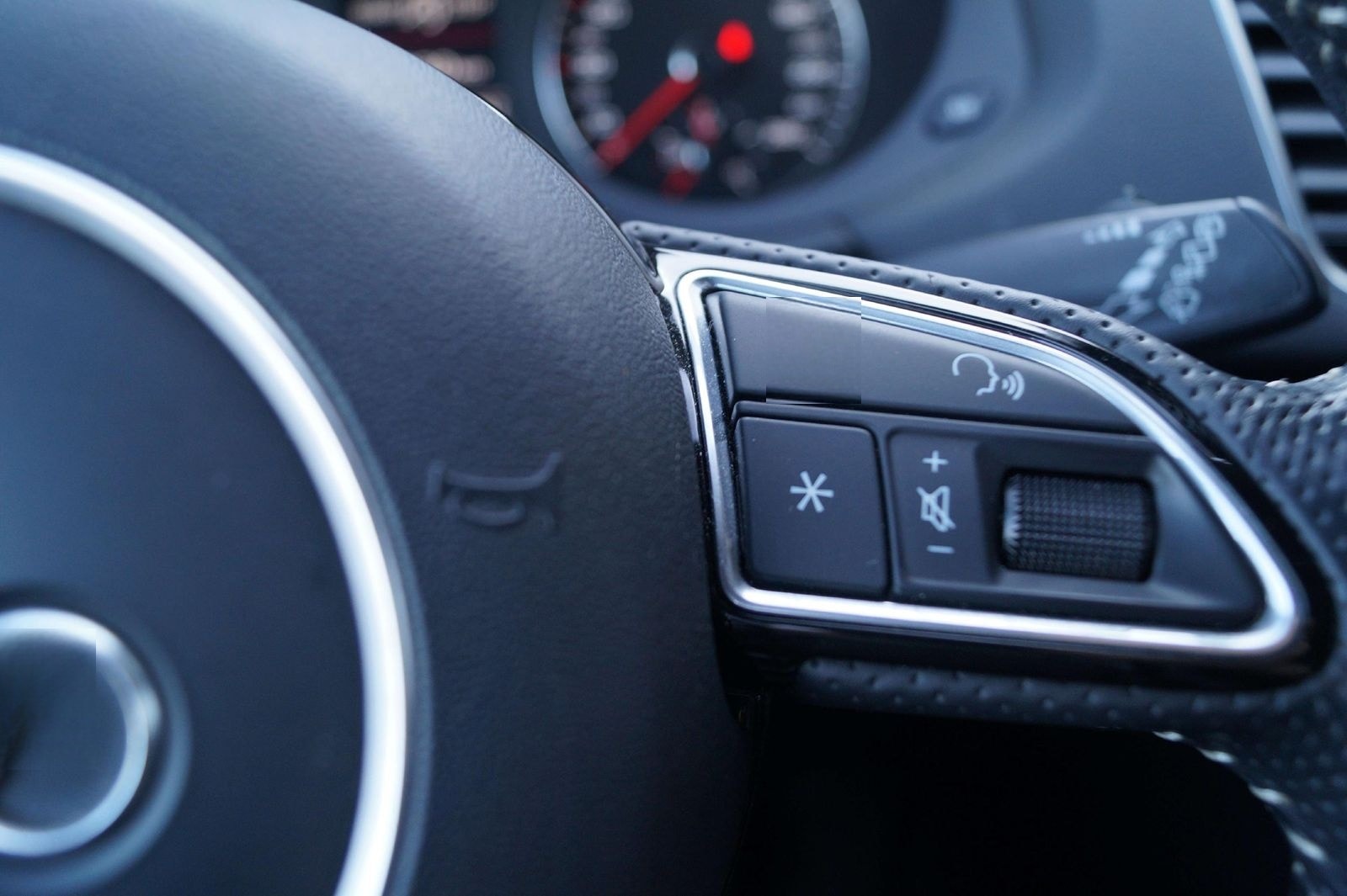 Audi Q3 sport quattro foto 9