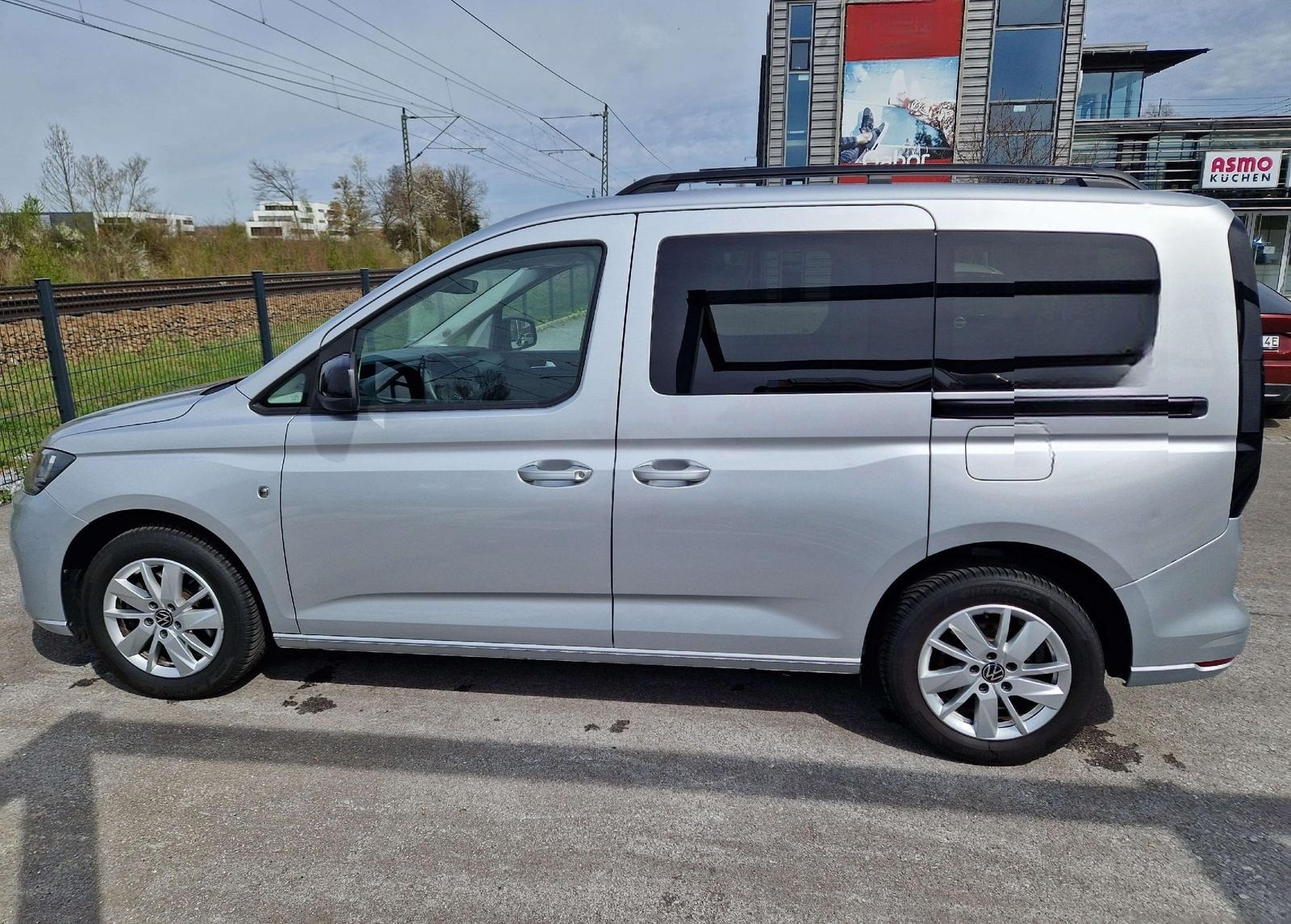 Volkswagen Caddy 1,5 TSI  Life  Anhängerkupplung Klima Temp foto 2