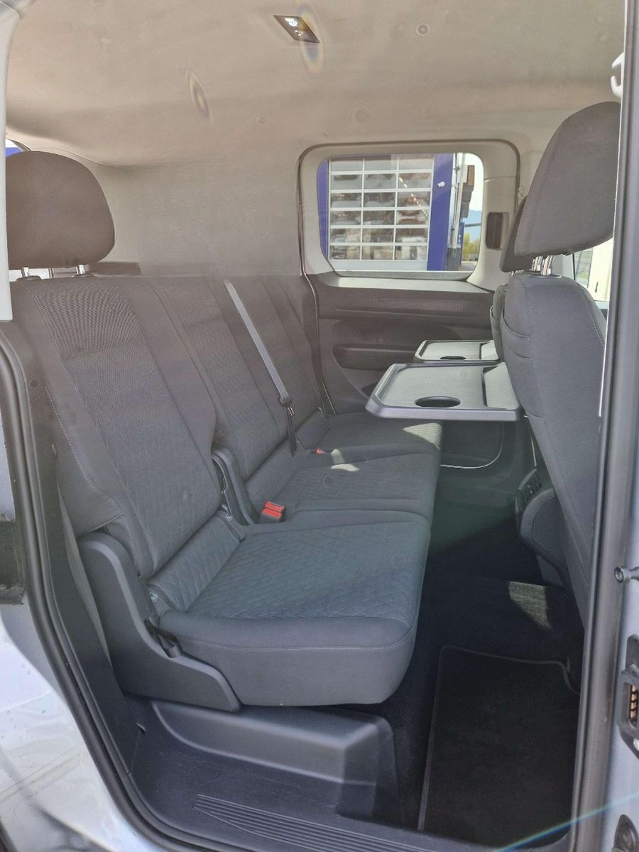 Volkswagen Caddy 1,5 TSI  Life  Anhängerkupplung Klima Temp foto 7