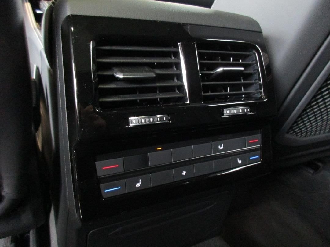 Volkswagen Touareg R-Line 3,0 TDI Tiptr. - Vollaustattung - foto 13