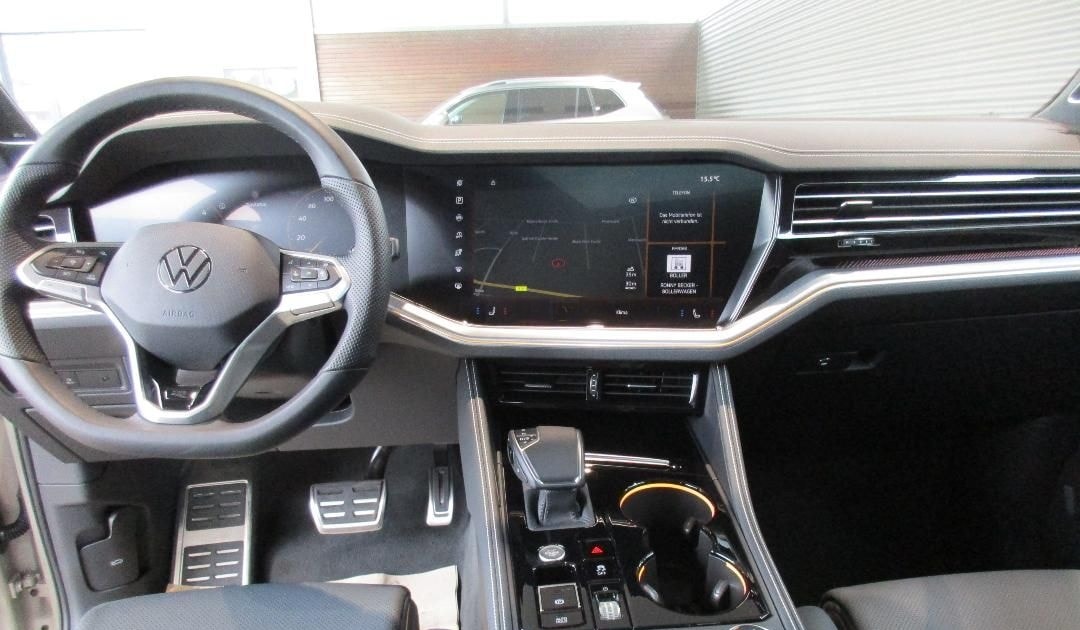 Volkswagen Touareg R-Line 3,0 TDI Tiptr. - Vollaustattung - foto 7