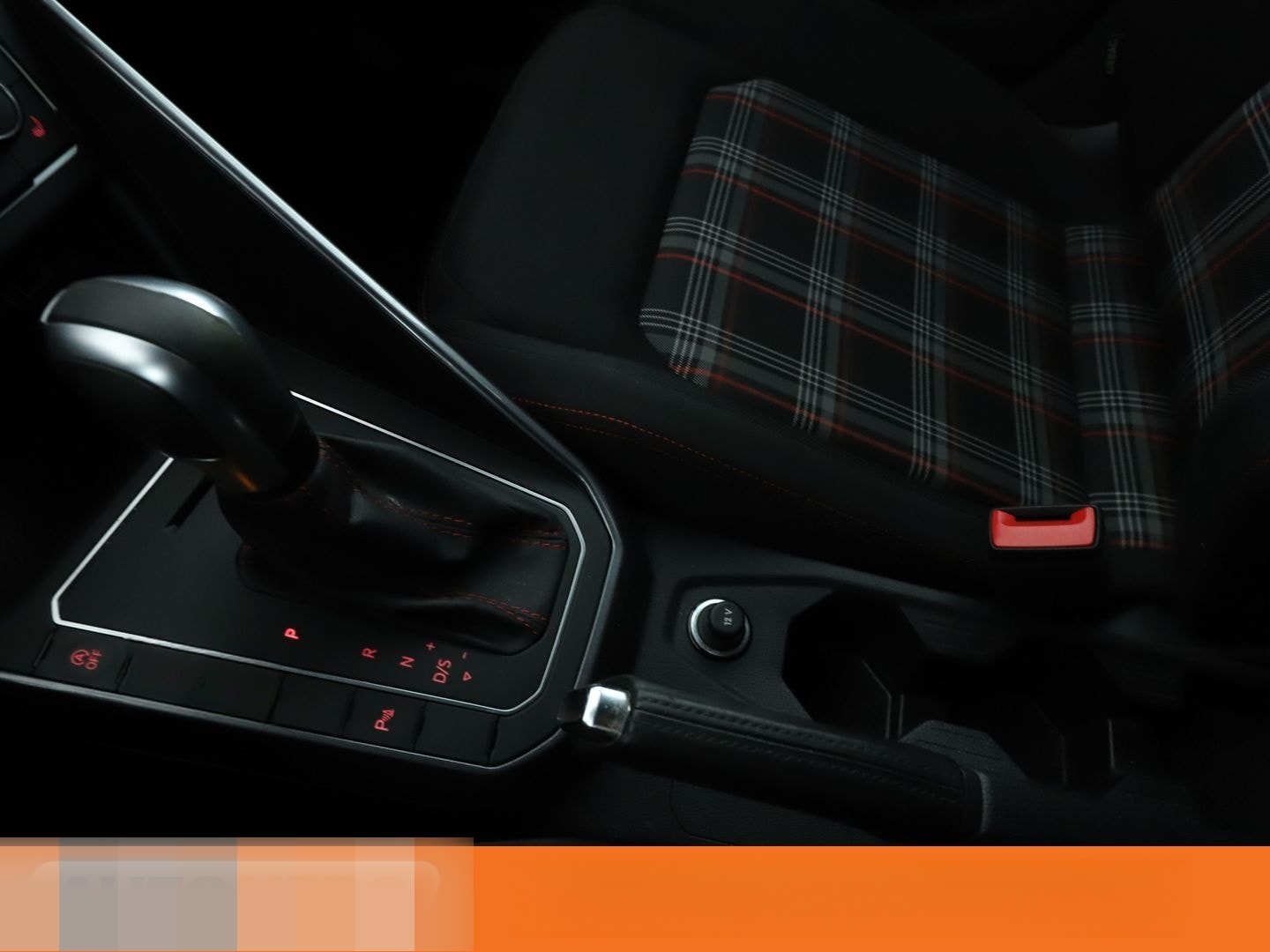 Volkswagen Polo 2.0 TSI GTI Aut.*NAVI*CAM*SHZ*LIM* foto 24