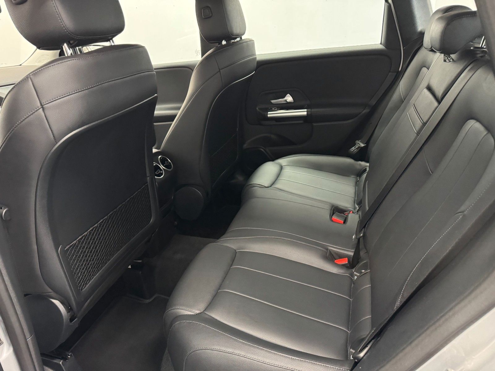 Mercedes-Benz B200d DCT PROGR*LEDER*HuD*LED*NAVI*KAMERA*SHZ* foto 12