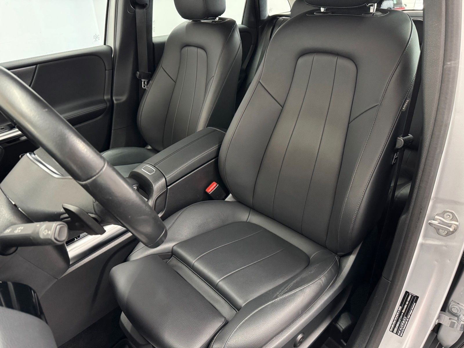 Mercedes-Benz B200d DCT PROGR*LEDER*HuD*LED*NAVI*KAMERA*SHZ* foto 10