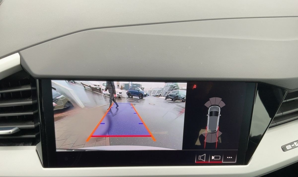 Audi Q4 e-tron 45 QU ADVANCED LED+NAVI+ACC+RFK+DAB+VC foto 17