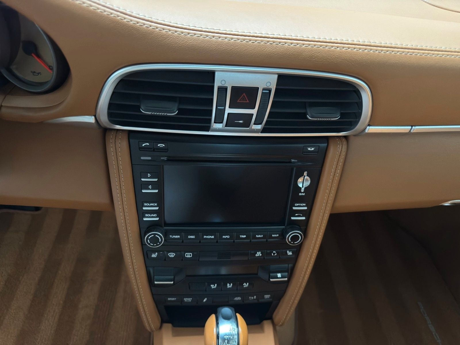 Porsche 997 GTS Cabrio | SportAgA | Bose | Sport foto 24