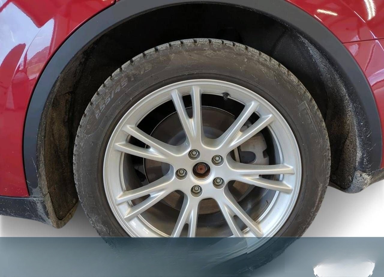 Tesla Model Y RWD foto 5