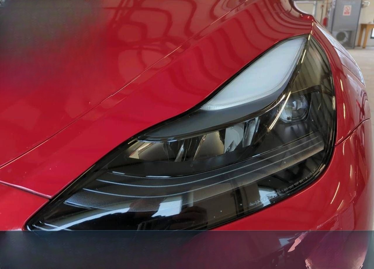 Tesla Model Y RWD foto 8