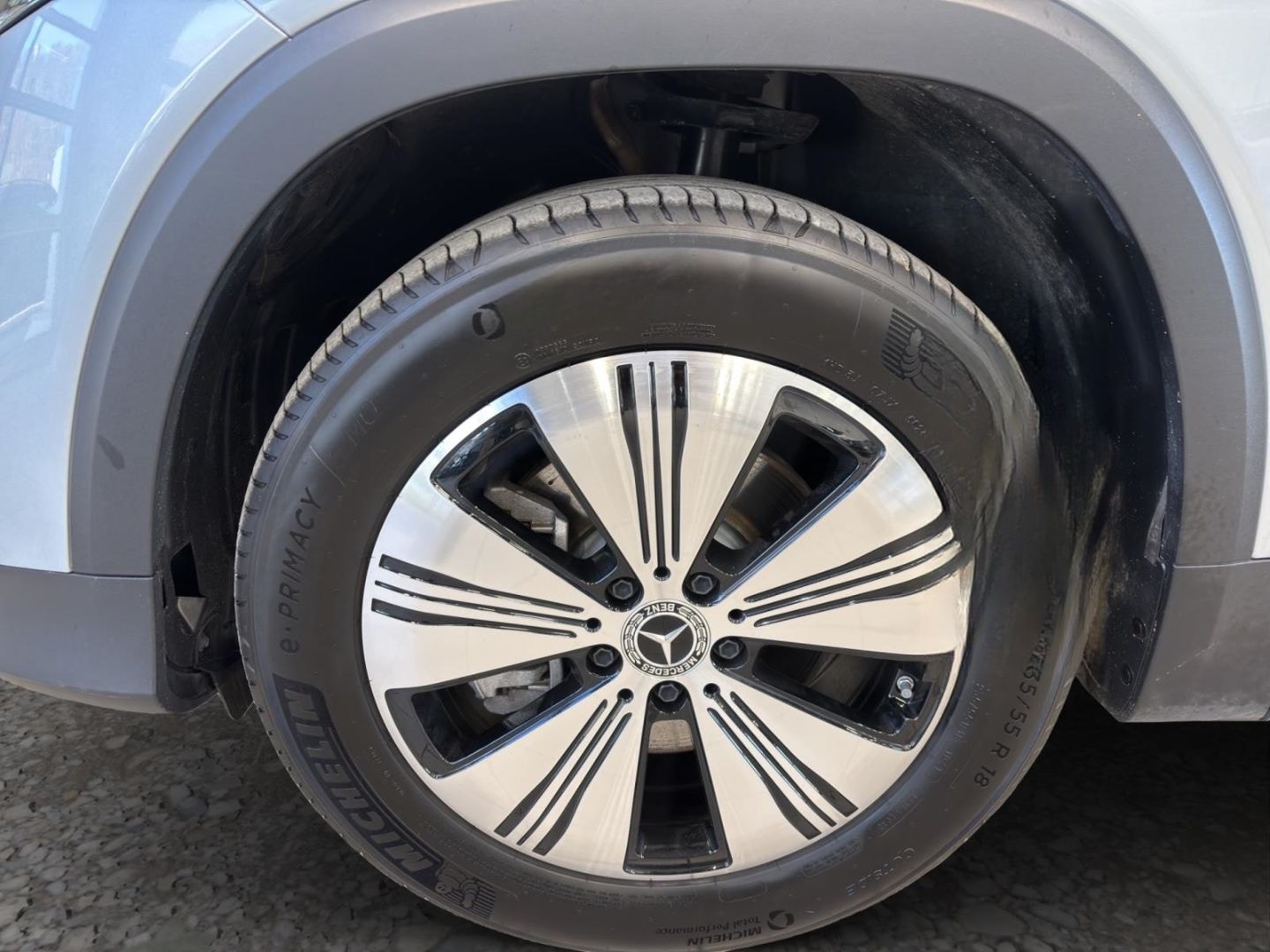 Mercedes-Benz EQB 350 4M PROGRESSIVE ADVANCED PLUS KAMER+SOUND foto 12