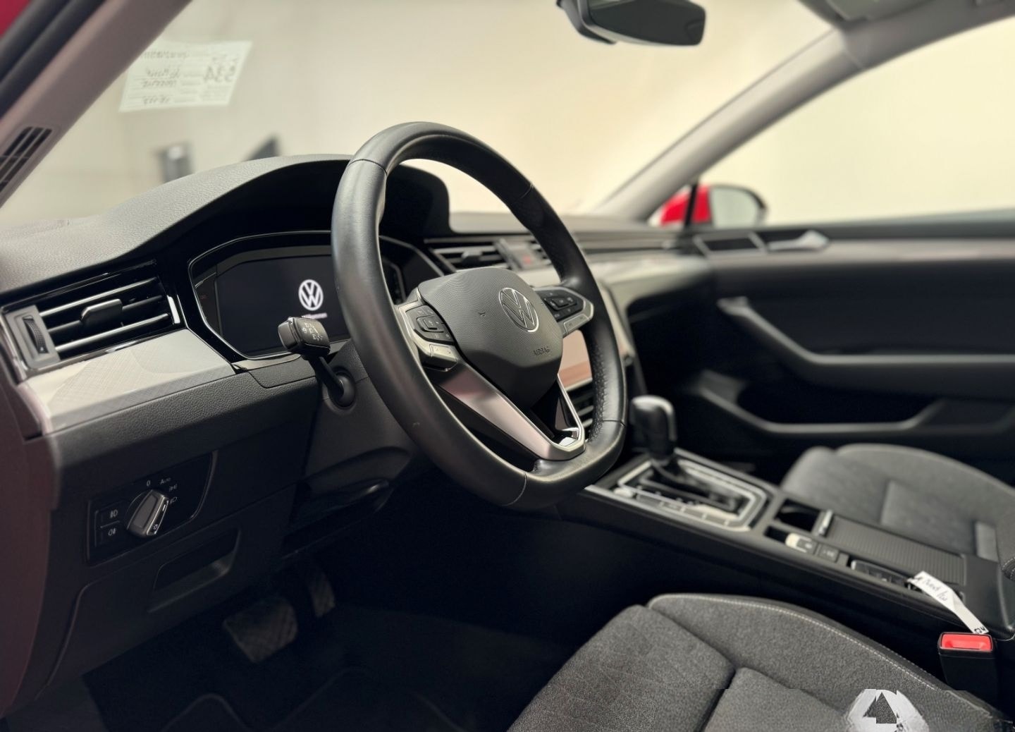 Volkswagen Passat Variant Business /CAM /NAVI /LED foto 6