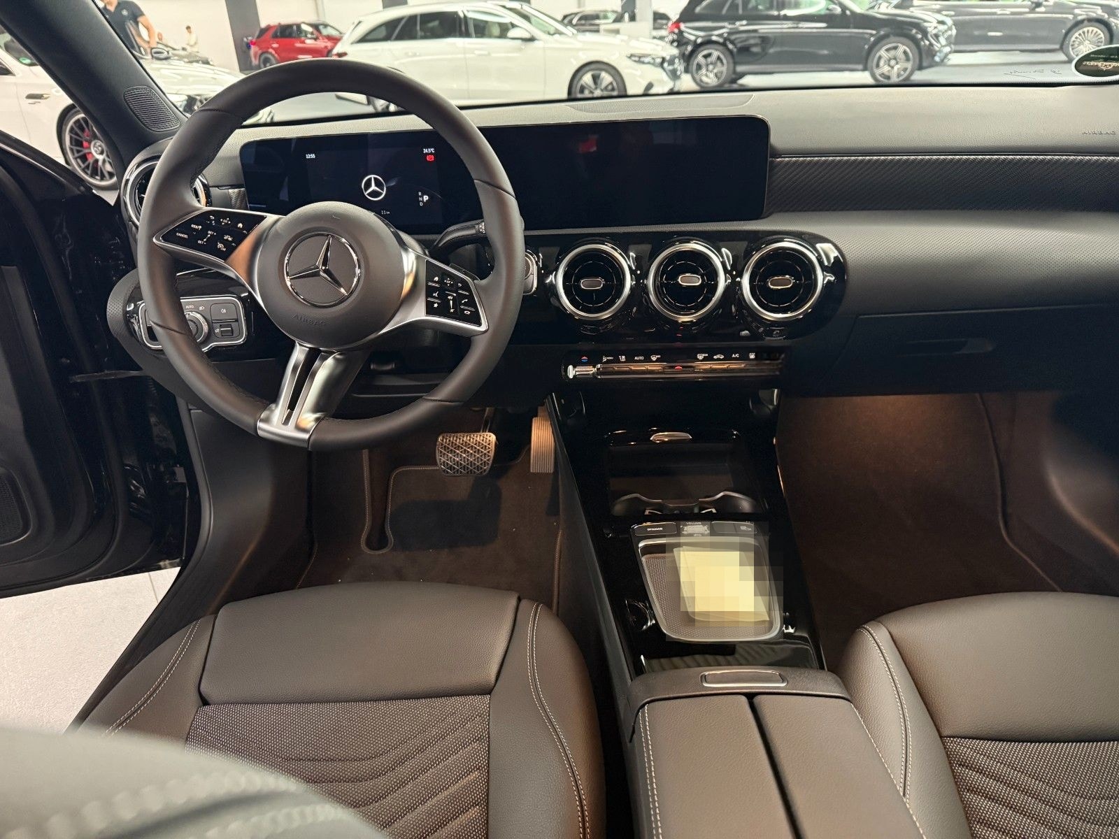 Mercedes-Benz A 250 e foto 8