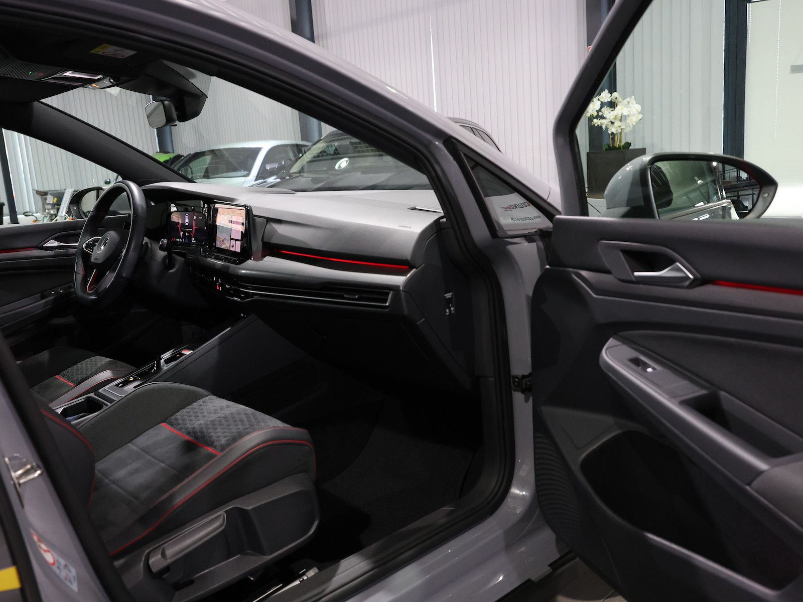 Volkswagen Golf GTI VIII 2.0 TSI DSG CLUBSPORT EINZELSTÜCK foto 23