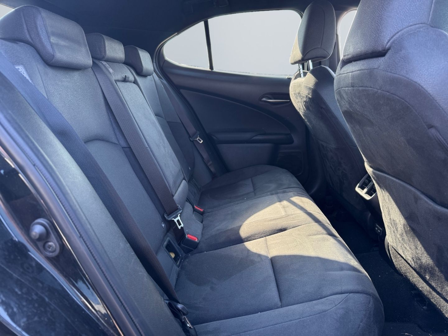 Lexus UX 250h Style Edition *Bi-LED*ACC*CAM*SHZ*CarPla foto 20