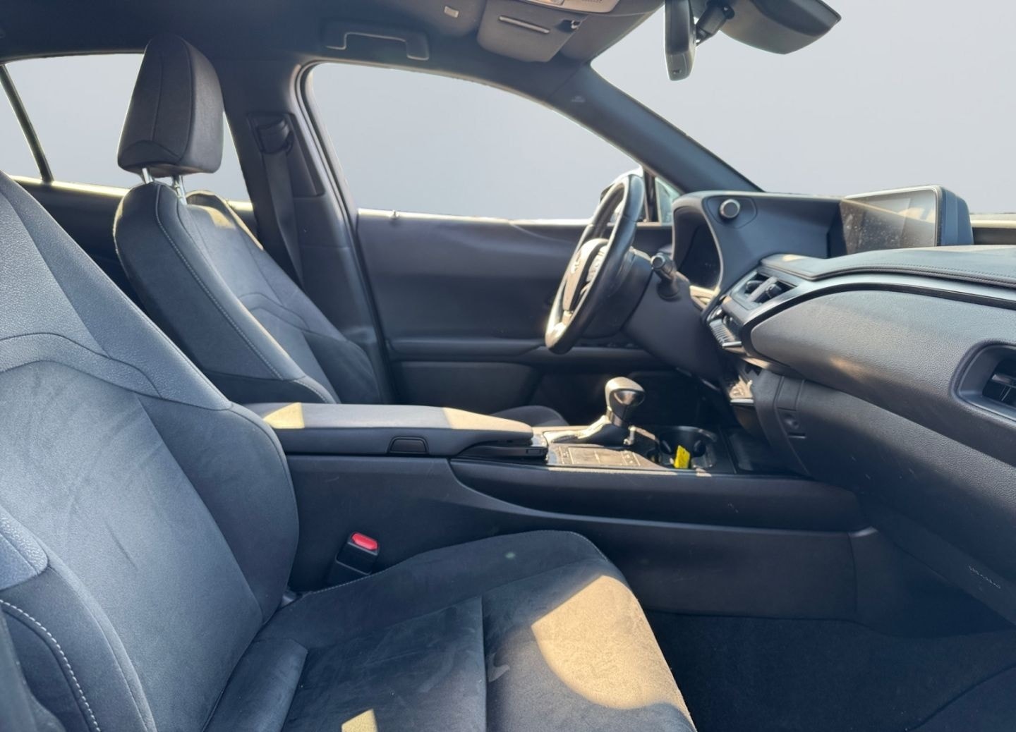 Lexus UX 250h Style Edition *Bi-LED*ACC*CAM*SHZ*CarPla foto 21