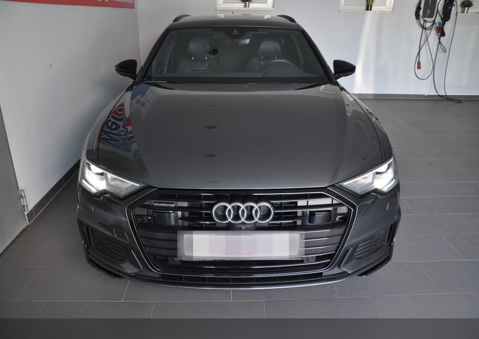 Audi A6  Avant S-Line  2.0TFSIe quattro foto 4