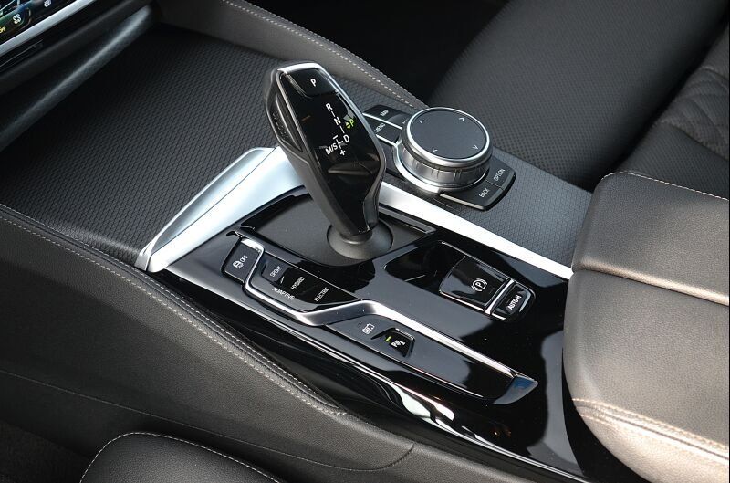 BMW 530e xDrive M Sport Pro LiveCptProf.AHK.Laser foto 13