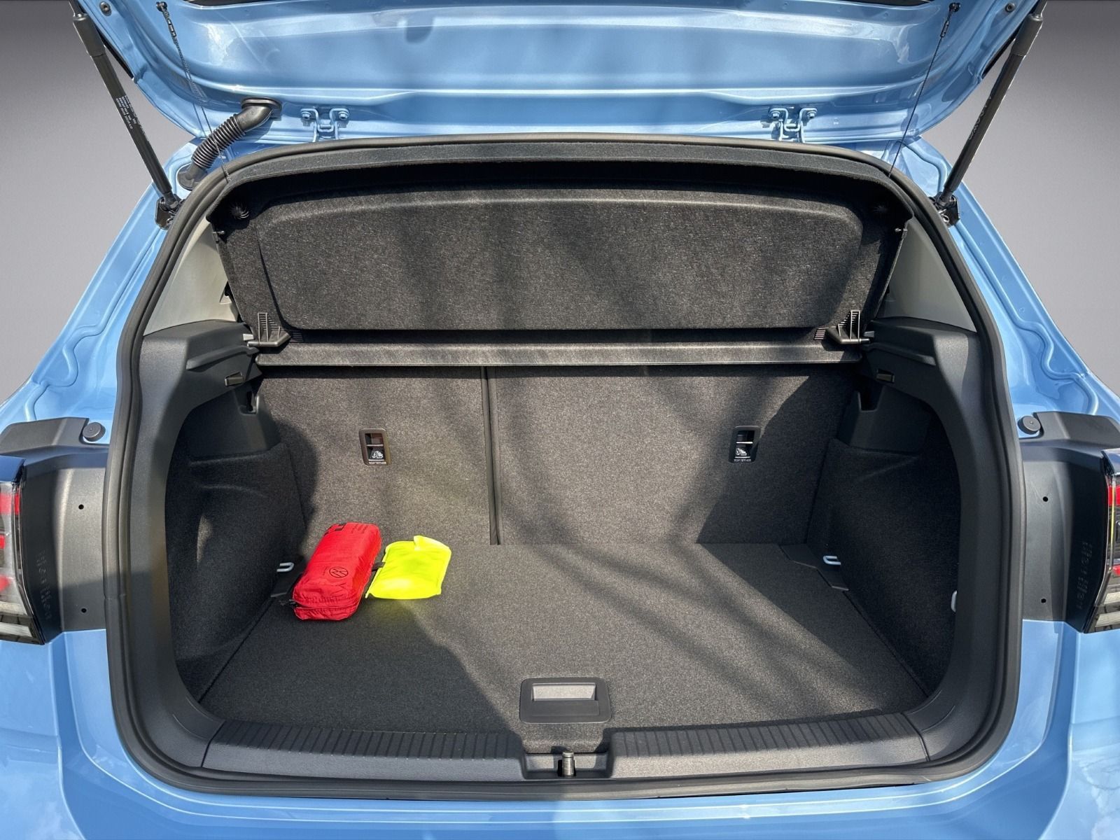 Volkswagen T-Cross Life 1.0 TSI | LED AHK PDC ALARM SITZHZG foto 9