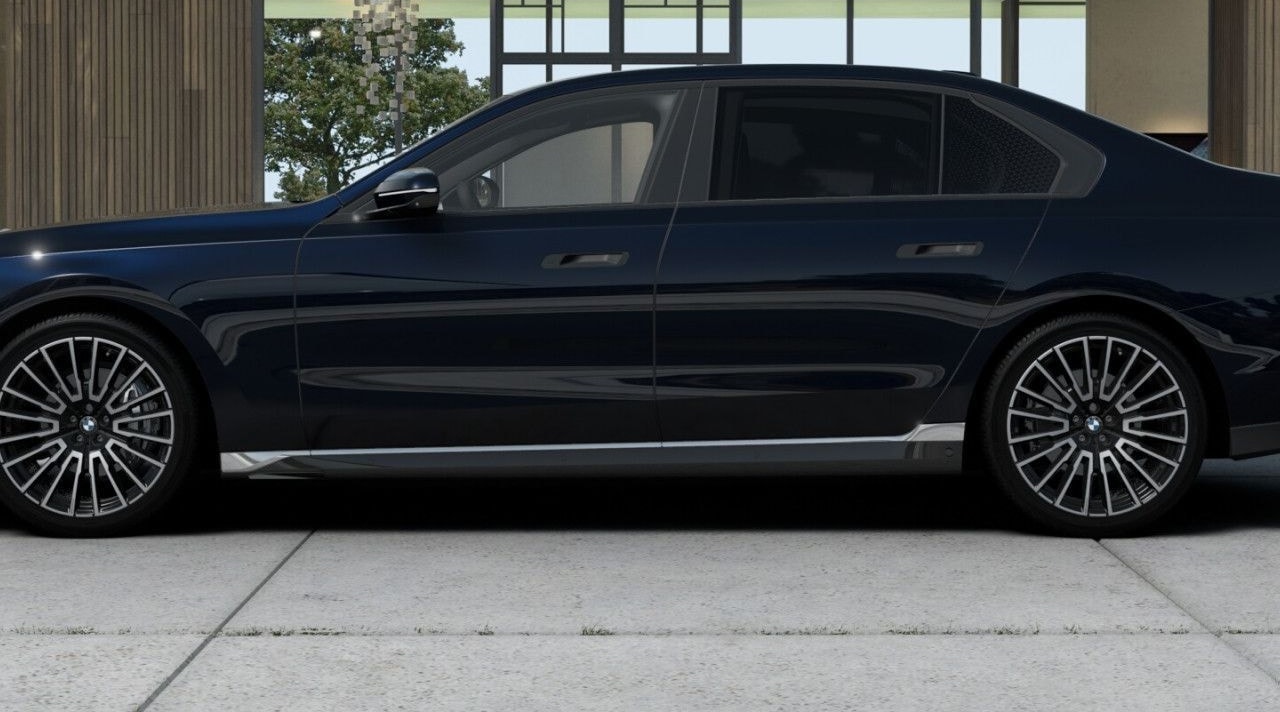 BMW 740d xDr M SPORT SkyL,StHzg,DAPro,21",PAPro,B&W foto 4