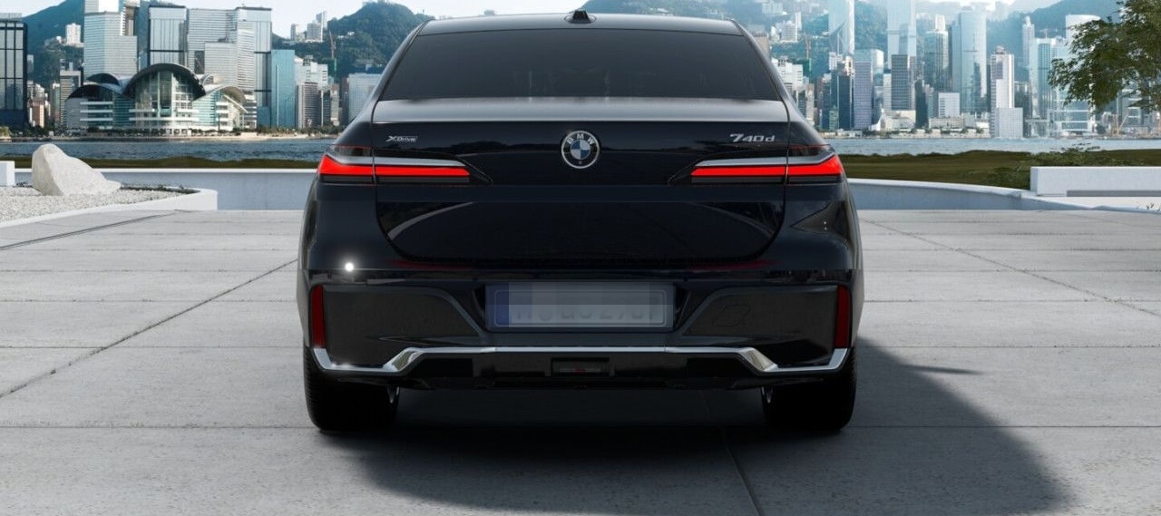 BMW 740d xDr M SPORT SkyL,StHzg,DAPro,21",PAPro,B&W foto 5