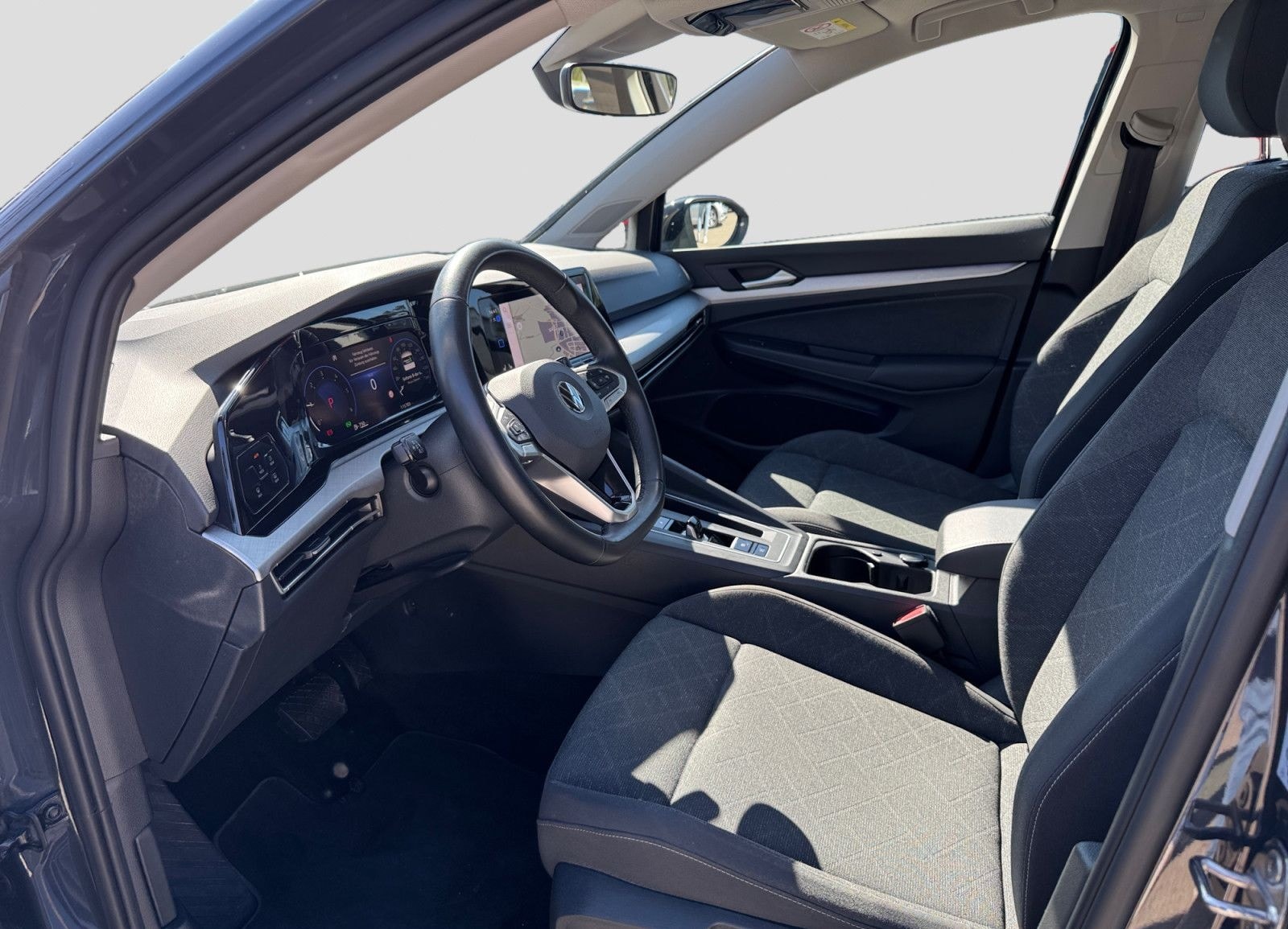 Volkswagen Golf Variant VIII 2.0 TDI DSG Life AHK Navi LED foto 10