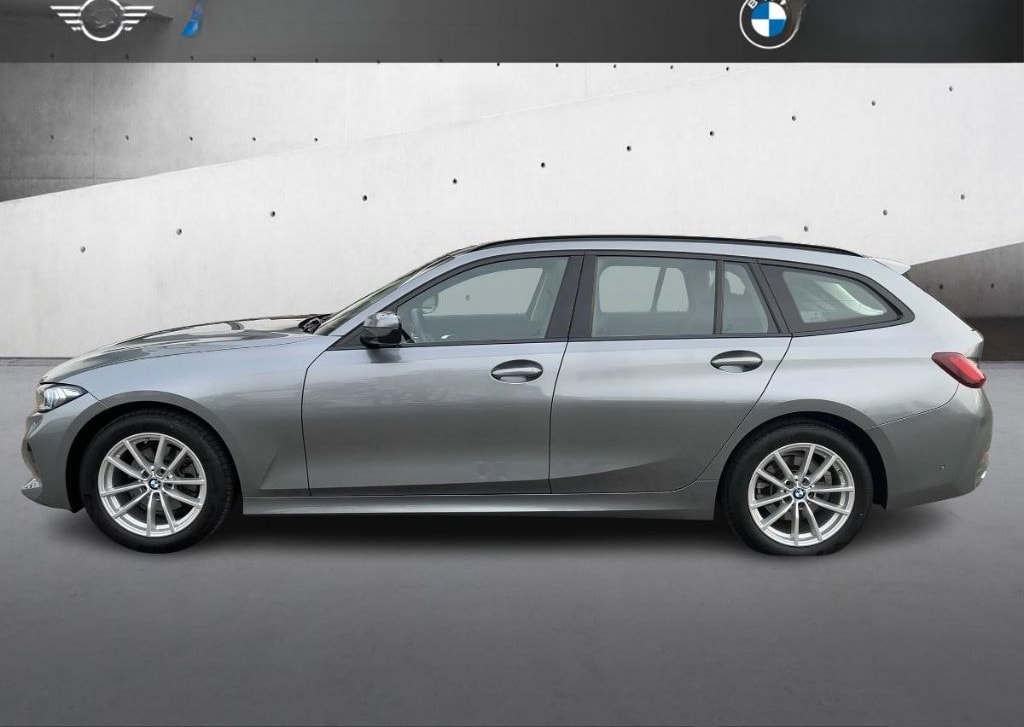 BMW 320 d Touring HUD Pano ACC Adap-LED RFK HiFi foto 2