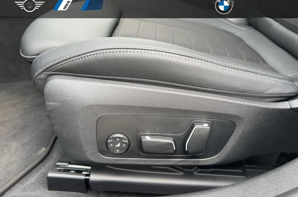 BMW 320 d Touring HUD Pano ACC Adap-LED RFK HiFi foto 13