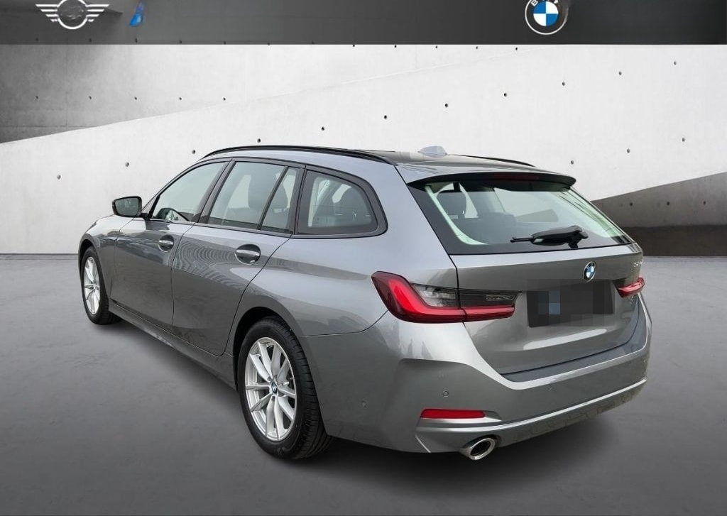 BMW 320 d Touring HUD Pano ACC Adap-LED RFK HiFi foto 3