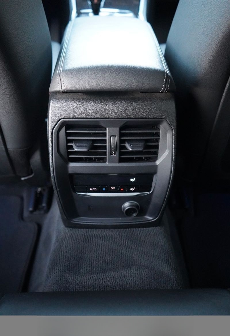 BMW 320d T. xDrive Luxury Line*1.HAND*STDHZ*STOP&GO* foto 13