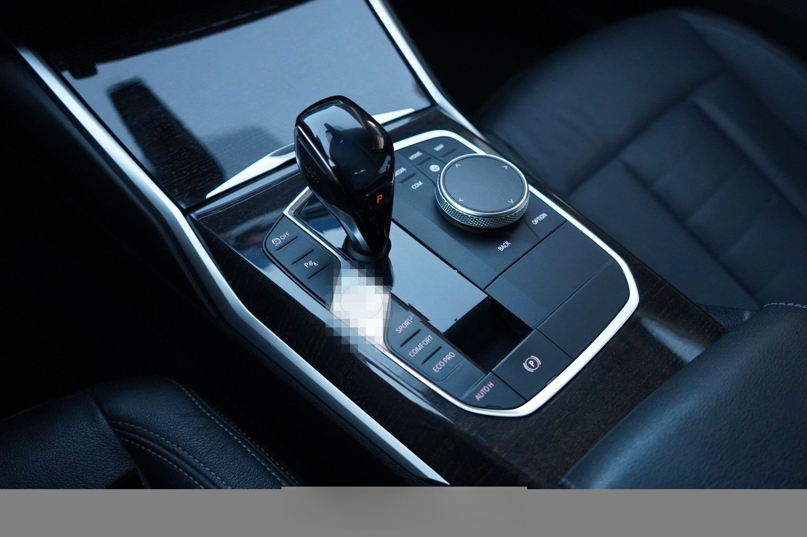 BMW 320d T. xDrive Luxury Line*1.HAND*STDHZ*STOP&GO* foto 24