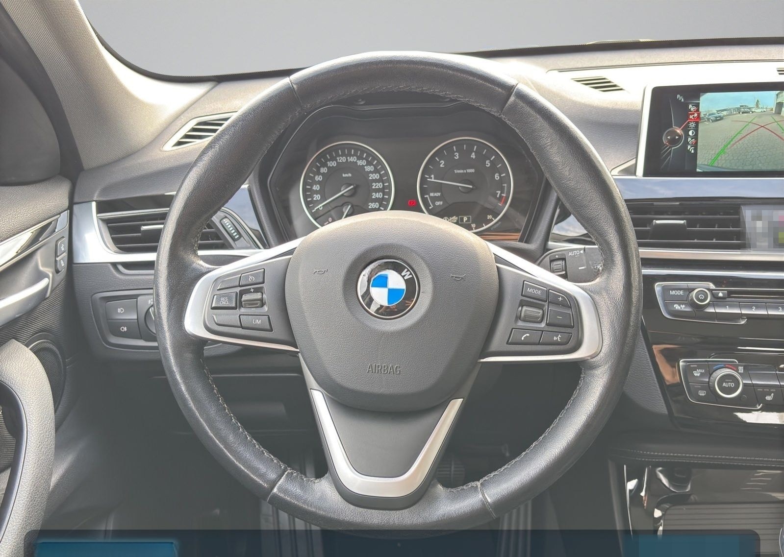 BMW X1 xDrive20i Sport Line 4,99% Finan. Head-Up+Nav foto 12