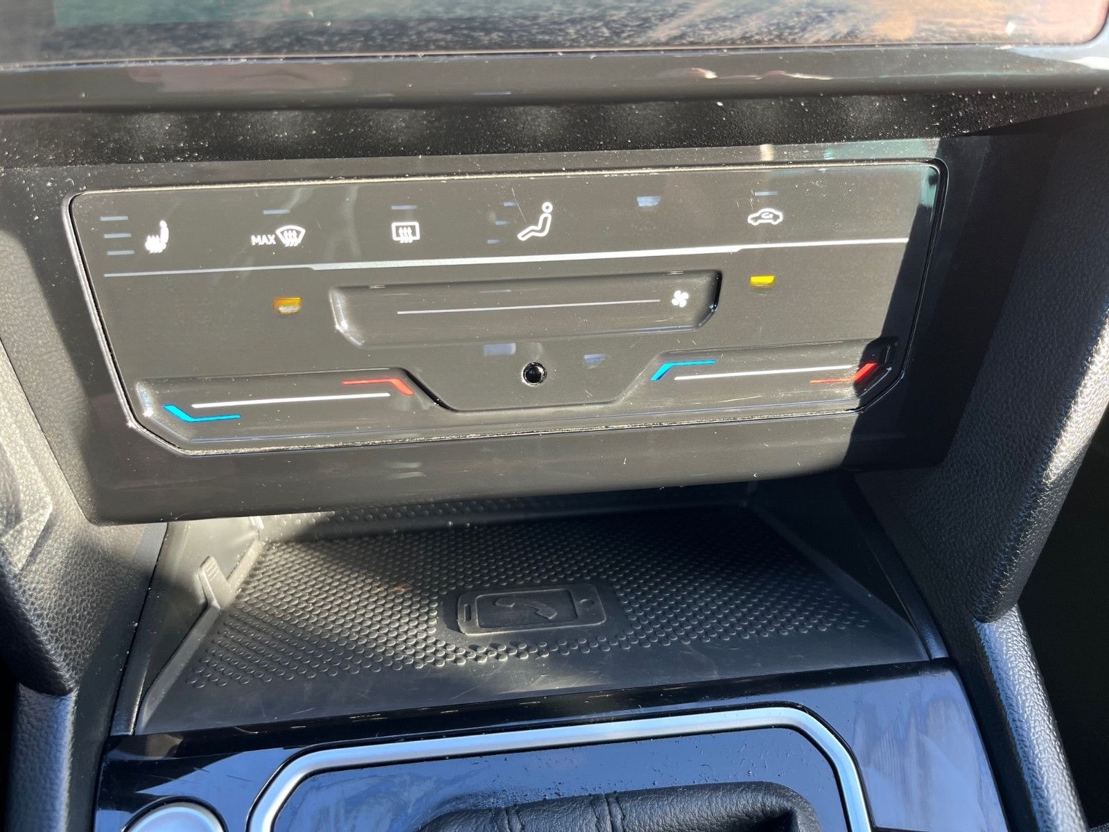 Volkswagen Passat Variant Business mit AHK+LED+NAVI foto 16