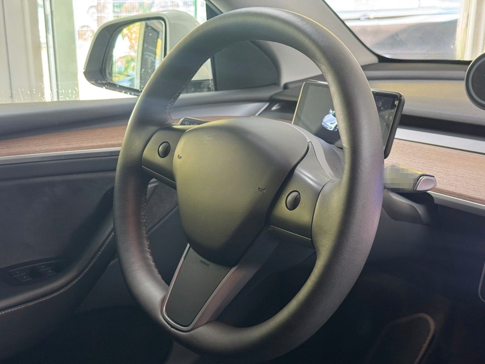 Tesla Model Y *Long Range*Dual AWD* foto 17