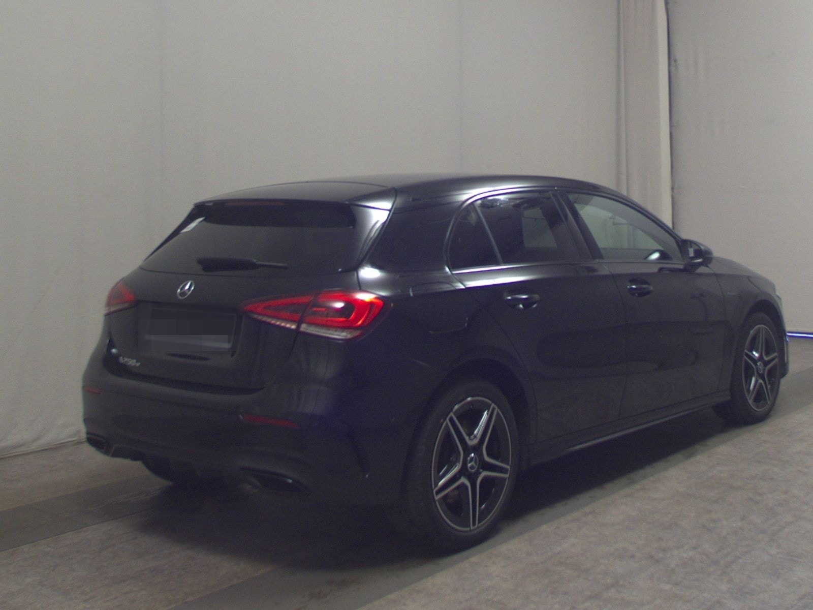 Mercedes-Benz A 250 e AMG-Line Night Navi LED MBUX+ Kamera foto 4