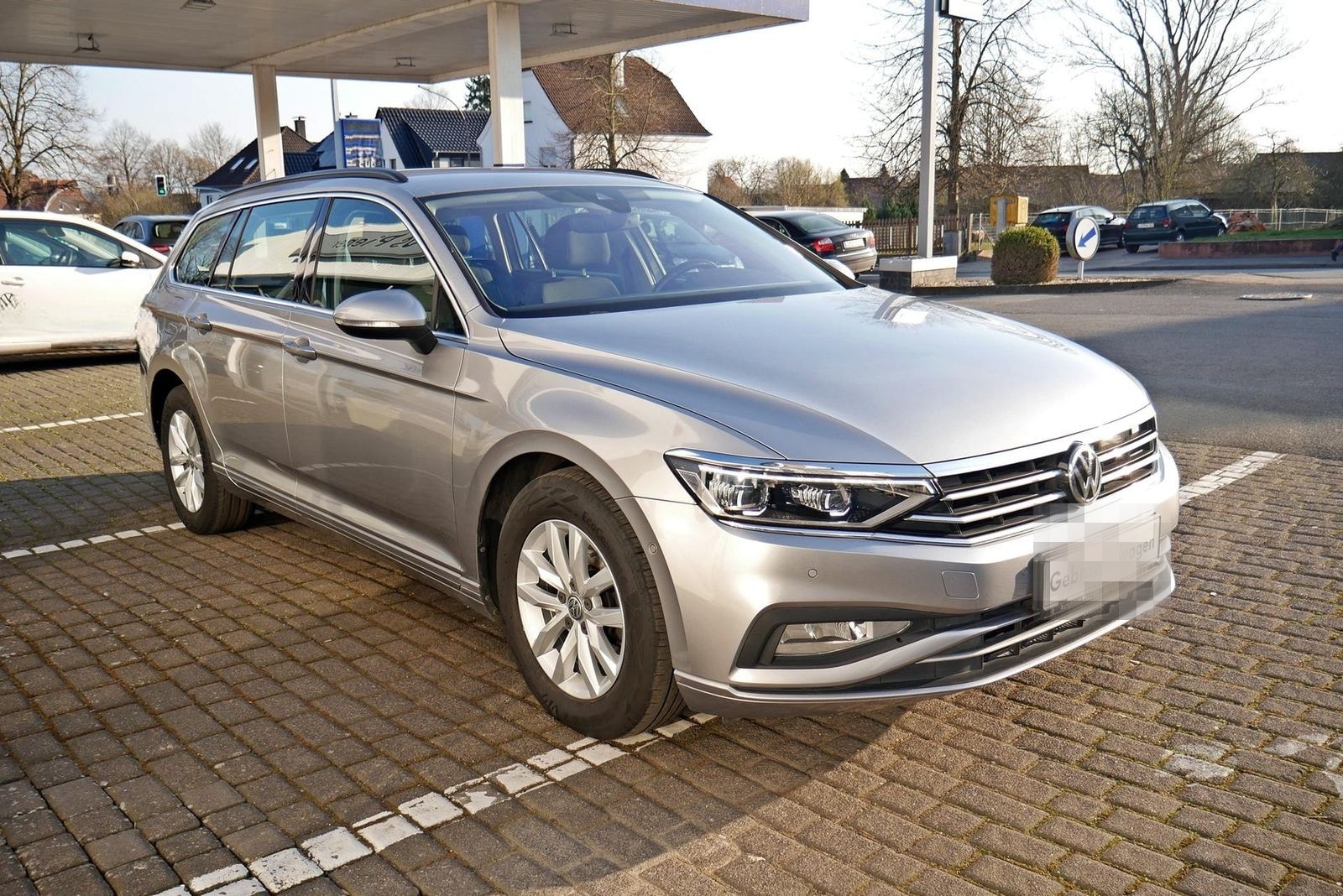 Volkswagen Passat Variant 2.0 TDI DSG AHK Matrix Assistenzp foto 4