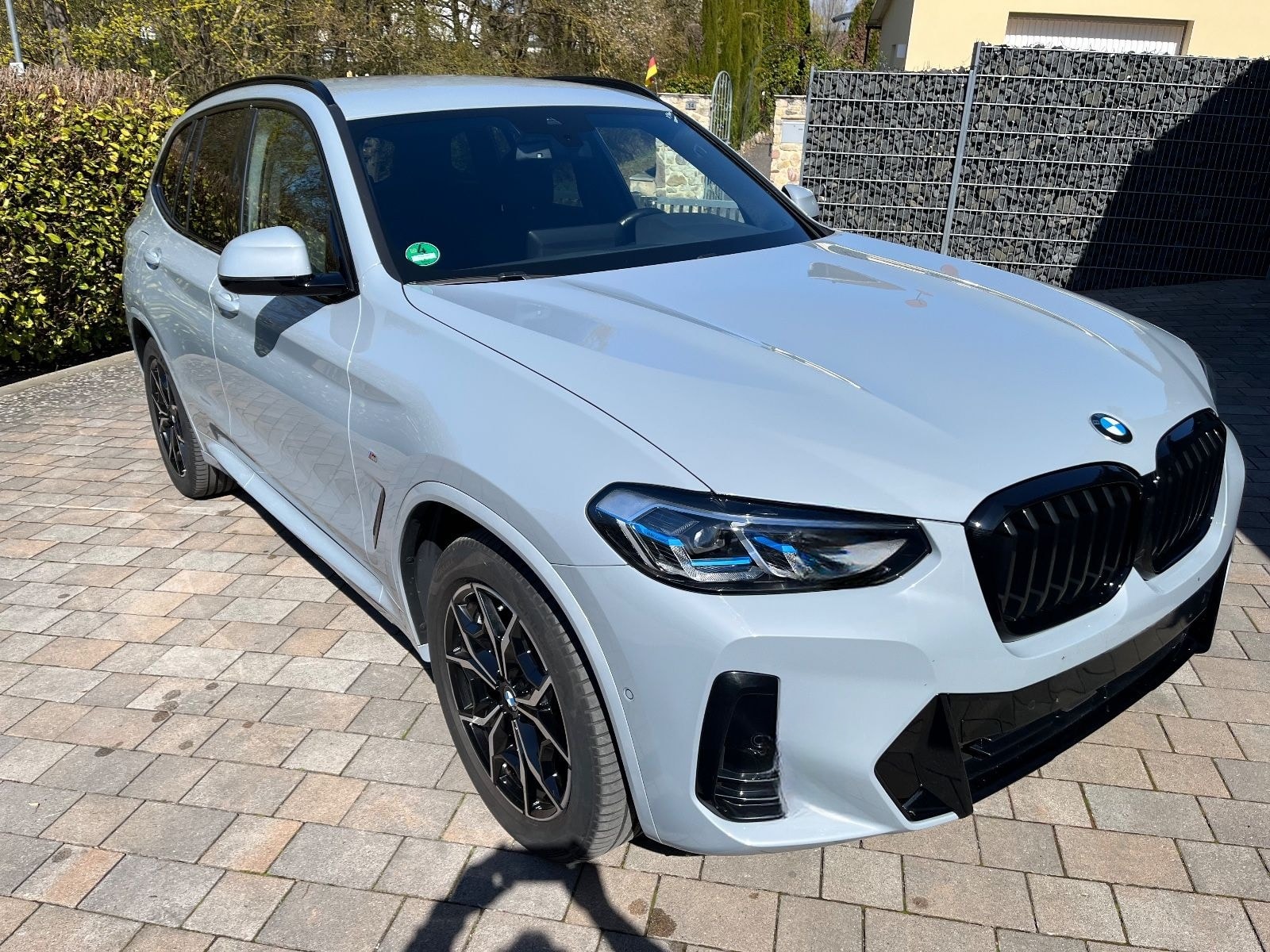 BMW X3 2.0iX M Paket LivePR Hifi Laser ACC  Komf 19 foto 1