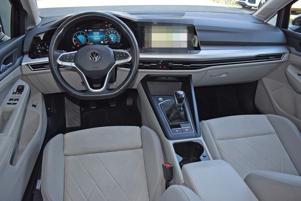 Volkswagen Golf VIII Variant TDI 2.0 *Life*Matrix*AHK*Pano* foto 2