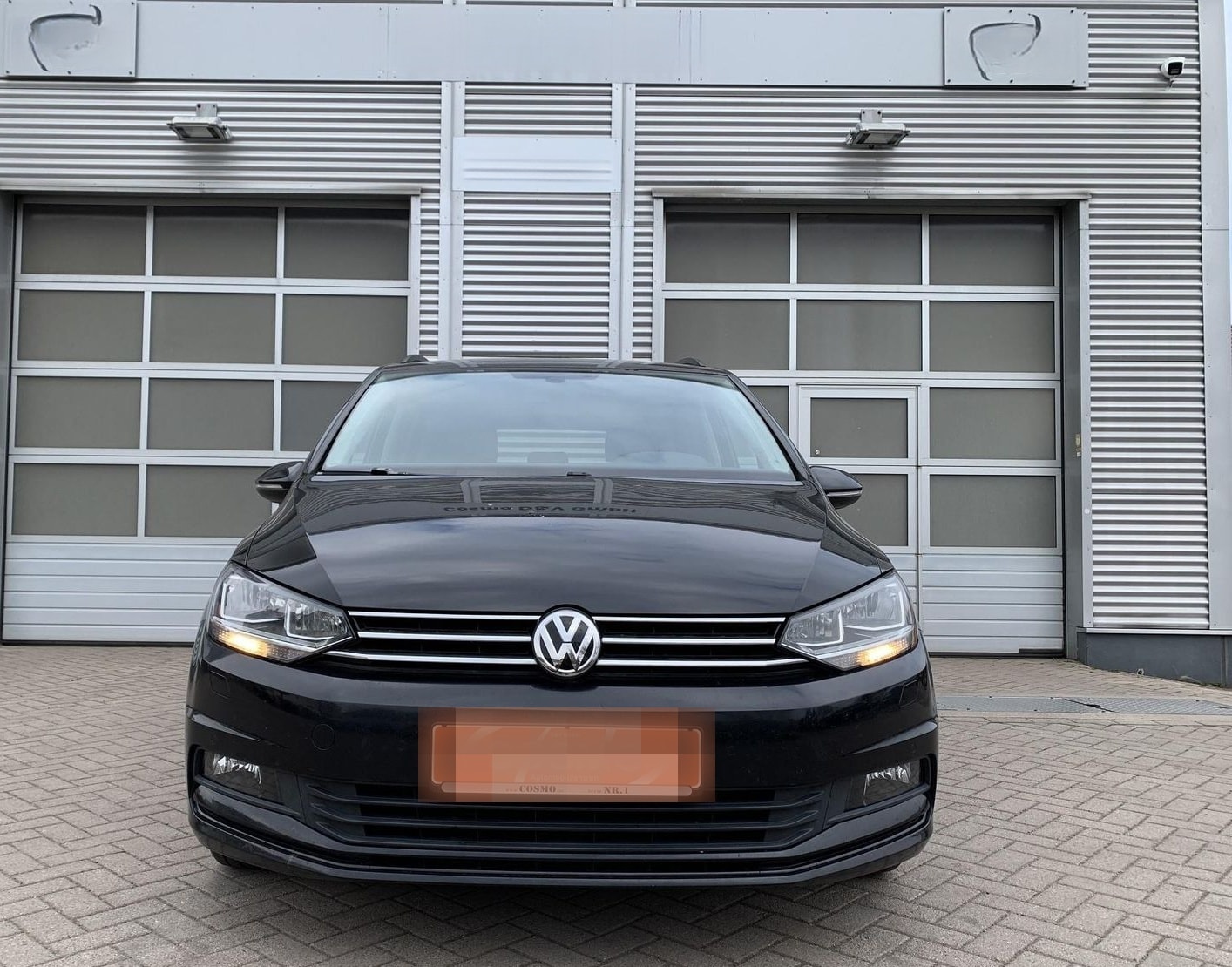 Volkswagen Touran 1.5TSI 7-Sitzer AHK+Klimaaut+Sitzhzg+APP foto 2