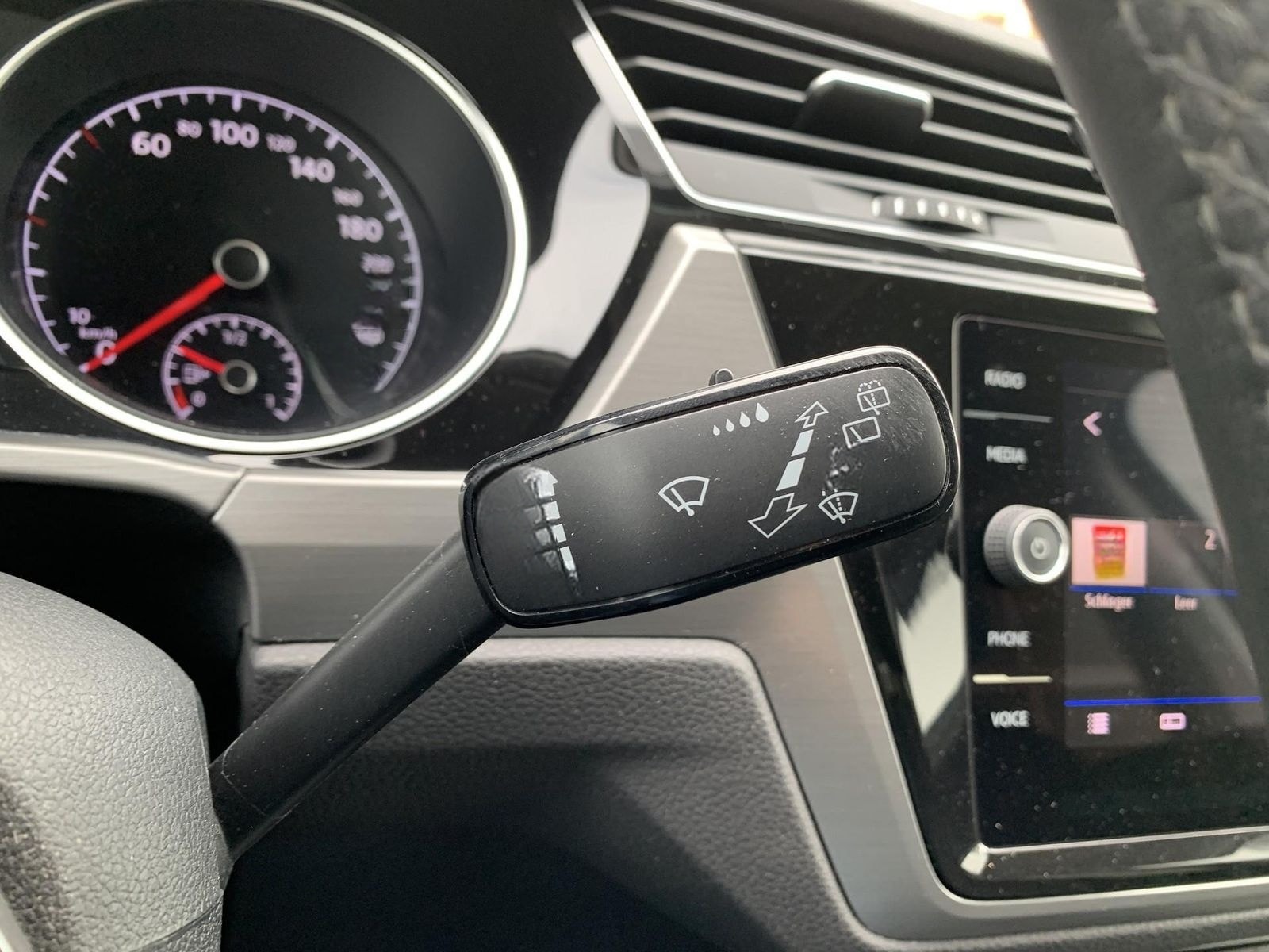 Volkswagen Touran 1.5TSI 7-Sitzer AHK+Klimaaut+Sitzhzg+APP foto 21