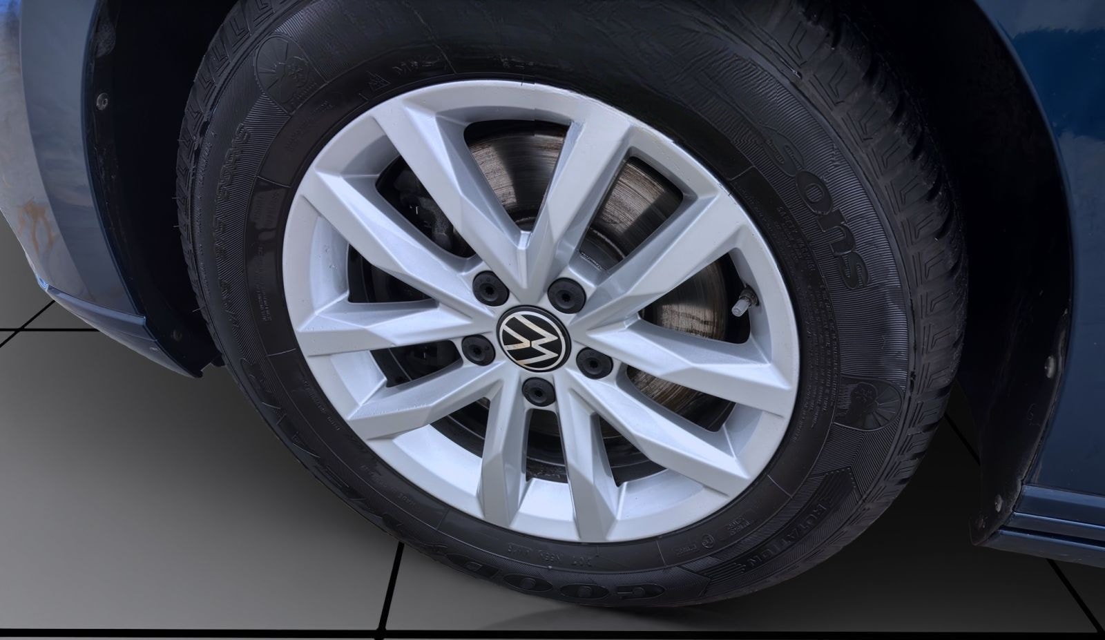 Volkswagen Passat Variant 1.5 TSI DSG BUSINESS AHK NAVI SIT foto 8