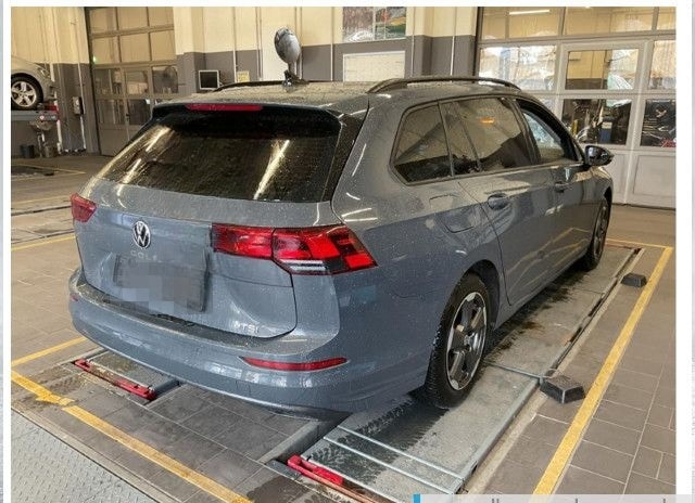 Volkswagen Golf VIII Variant 1.5 eTSI DSG Life Navi AHK ACC foto 4