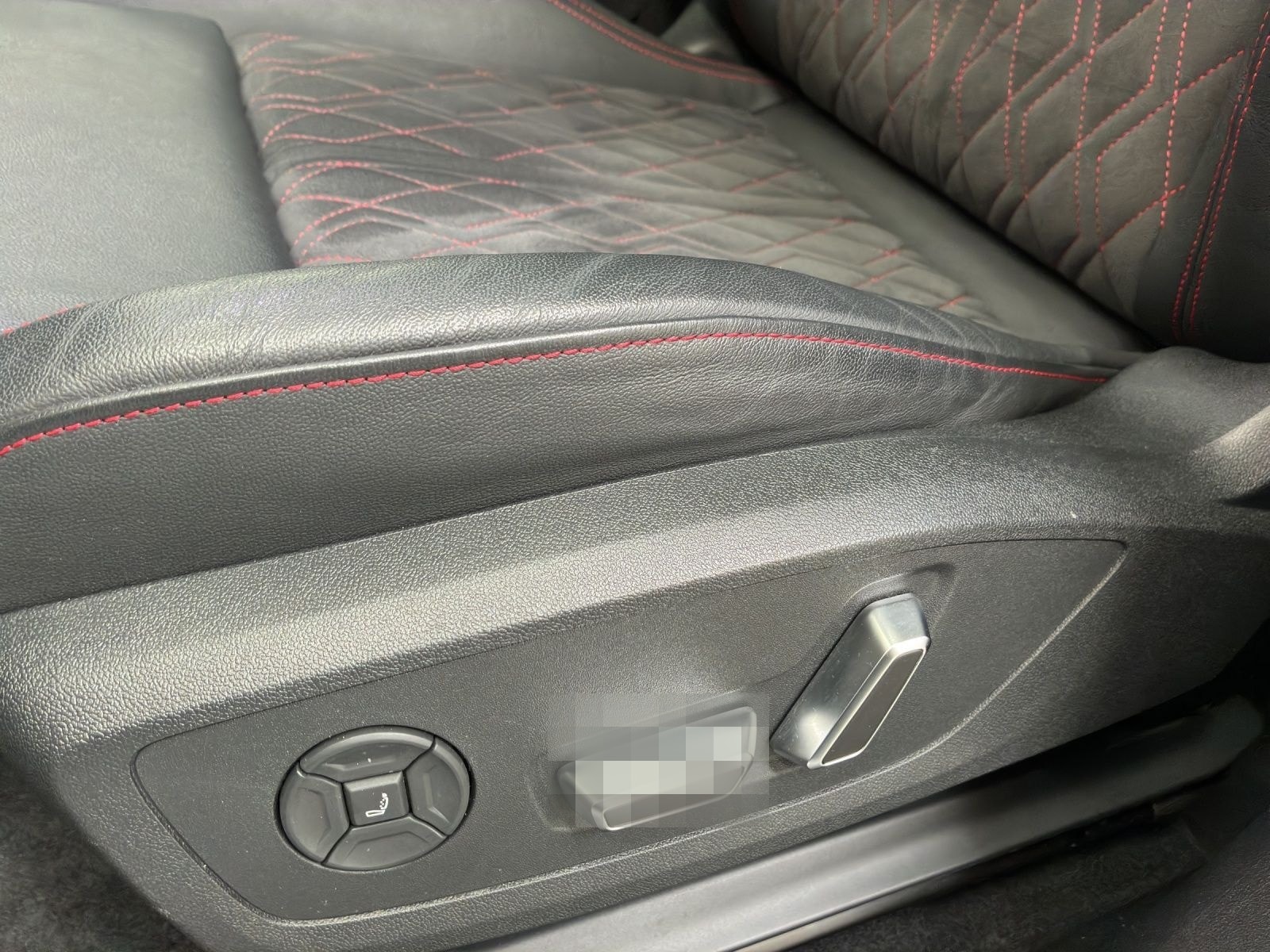 Audi Q6 e-tron Q S LINE UPE105 LM21 SPORTSITZE+ PANO foto 19