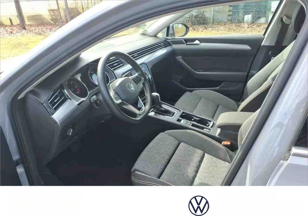 Volkswagen Passat Variant Business 2.0TDI DSG Navi LED ACC foto 5