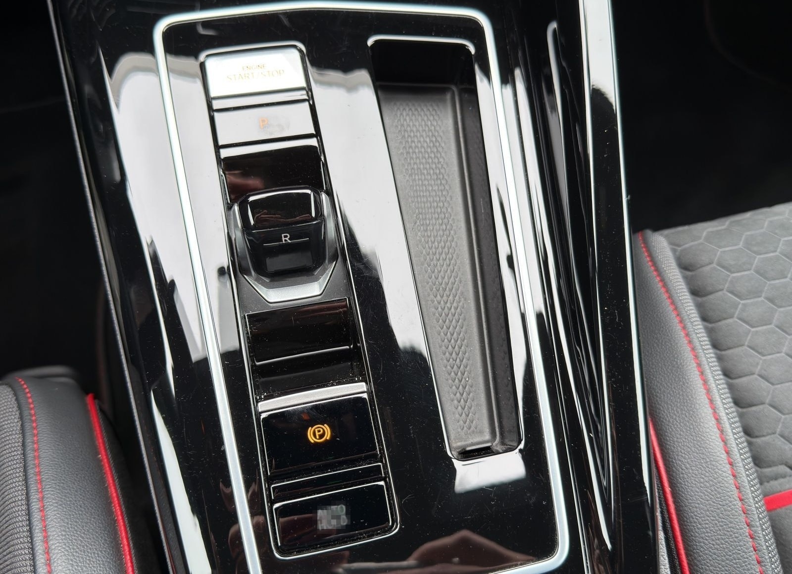 Volkswagen Golf GTI CLUBSPORT TITANABGAS LM19 IQ.LIGHT foto 11