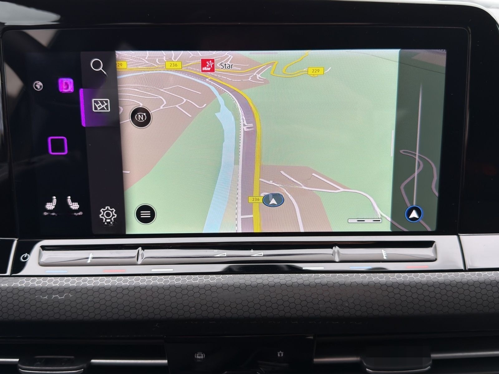 Volkswagen Golf GTI CLUBSPORT TITANABGAS LM19 IQ.LIGHT foto 13