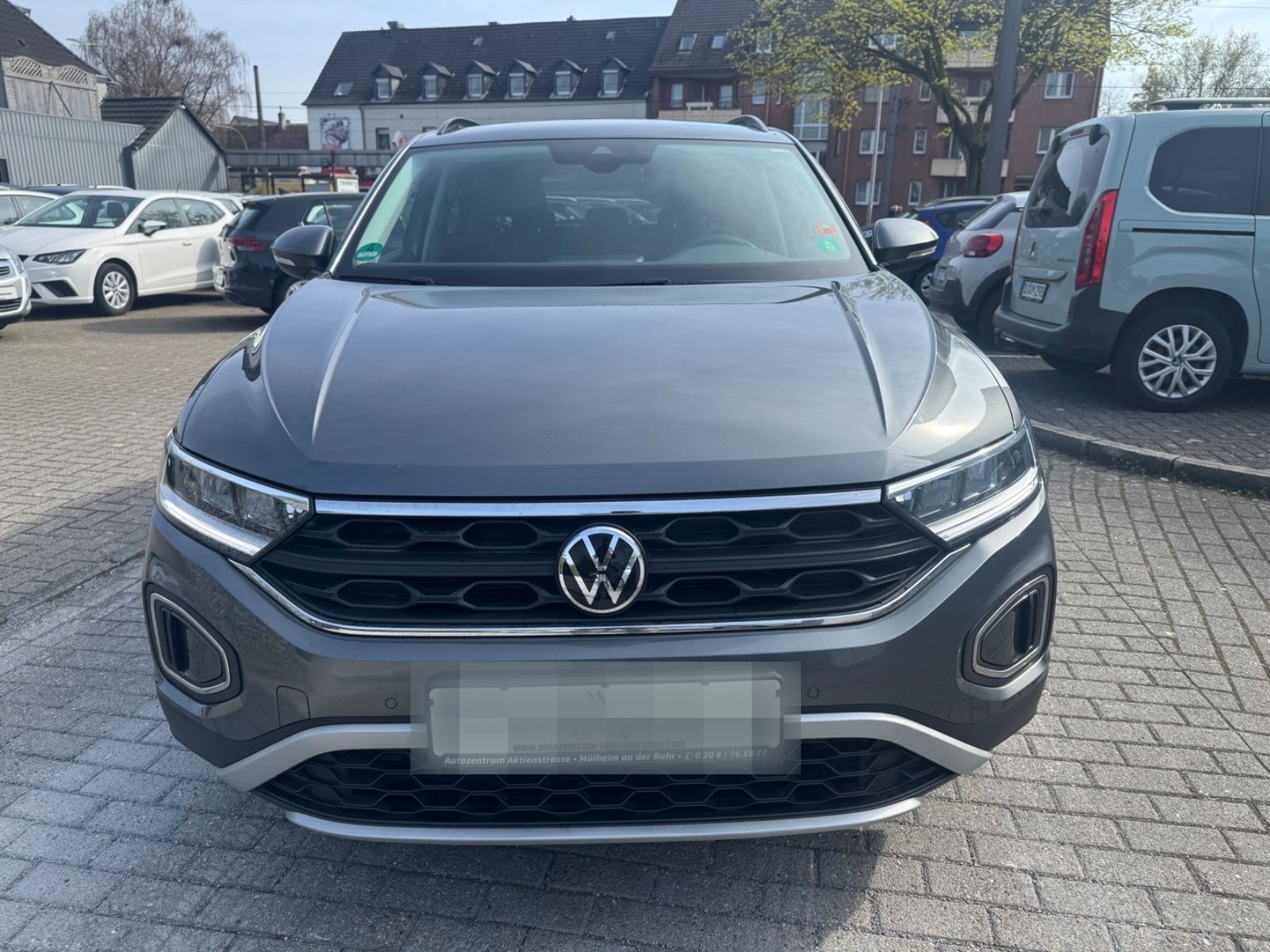 Volkswagen T-Roc Life PDC LMF App Conect  ACC 1.Hand foto 1