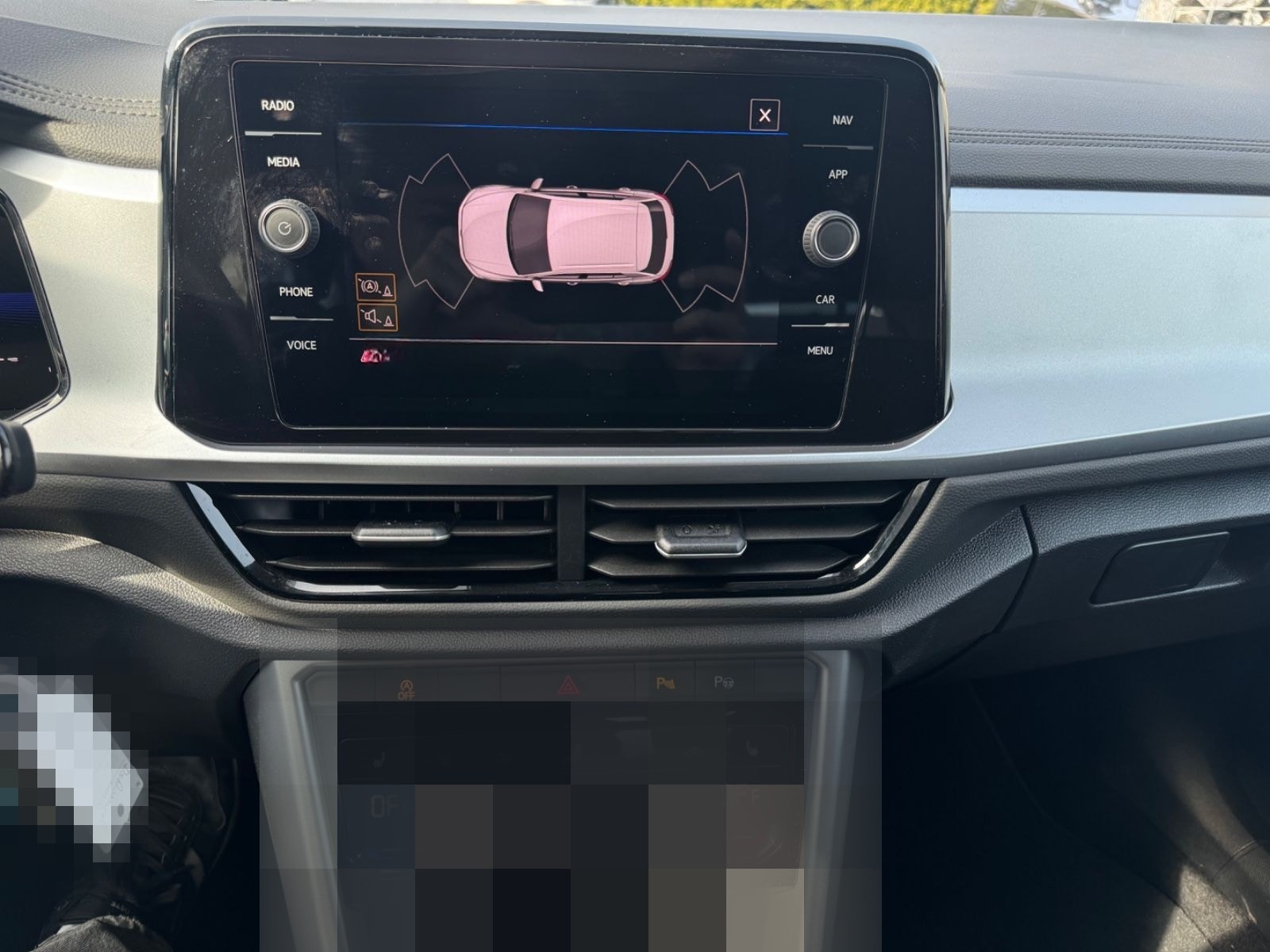 Volkswagen T-Roc Life PDC LMF App Conect  ACC 1.Hand foto 17