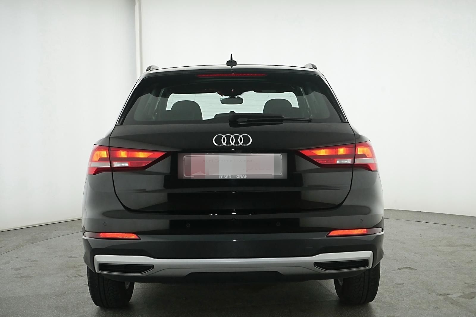 Audi Q3 SUV adv. 35 TFSI S tronic V-Cockpit/R-Kamera foto 12