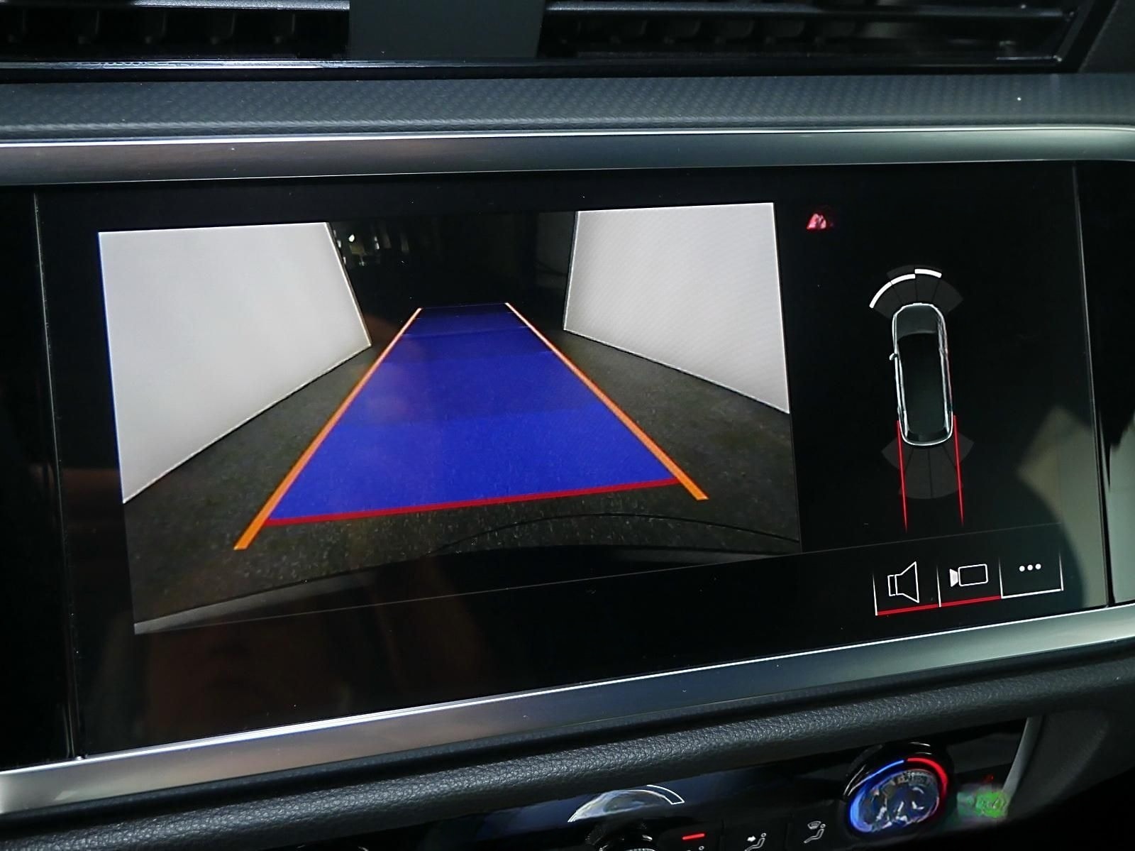 Audi Q3 SUV adv. 35 TFSI S tronic V-Cockpit/R-Kamera foto 8